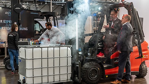 created by 'lsichla (Lisa Sichla) (Lisa Sichla)' on uploading a picture